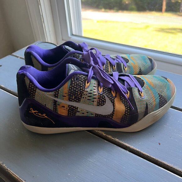 Men's Nike Kobe 9 EM Low Unleashed Pop Art 2014 Shoes Size 8.5 - Picture 8 of 16